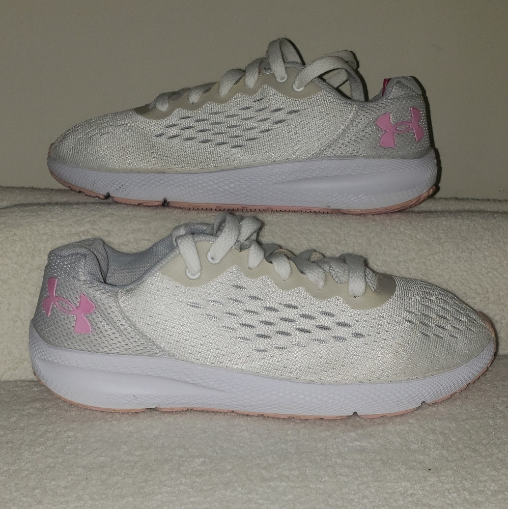 Under Armour Charged Pursuit